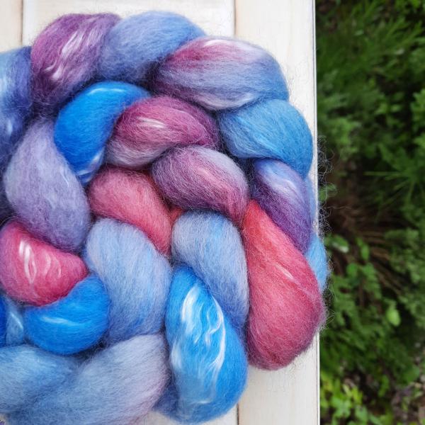 Handgefärbter Falkland Tencel Kammzug Diluculum 100g Bild 3