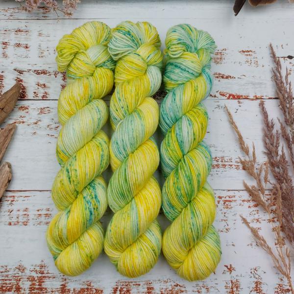 Merino-Sockenwolle Hightwist Flimmergras (4-fädig)