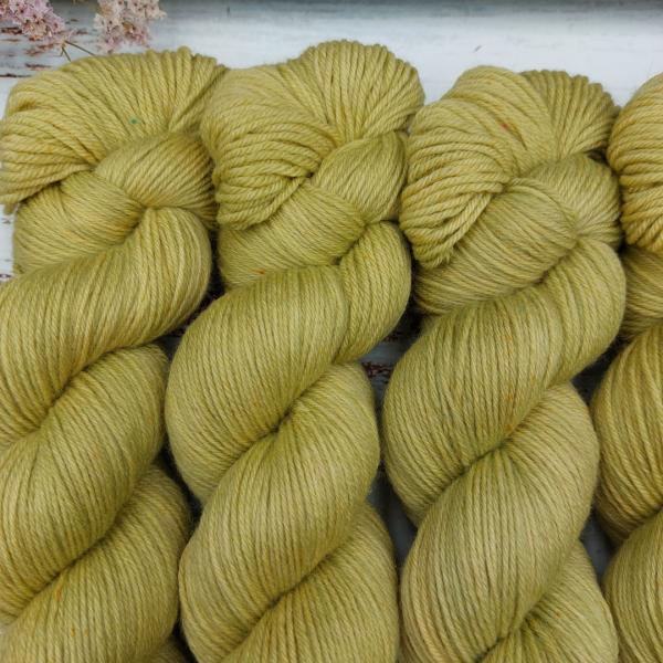 Merino-Sockenwolle Hightwist Lindgruenfluestern 100g (4-fädig) Bild 2