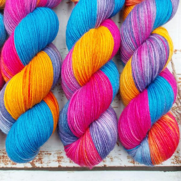 4 fädige sockenwolle