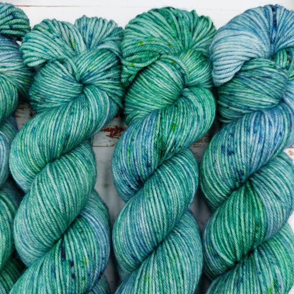 BFL DK Wassermann 100g Bild 2