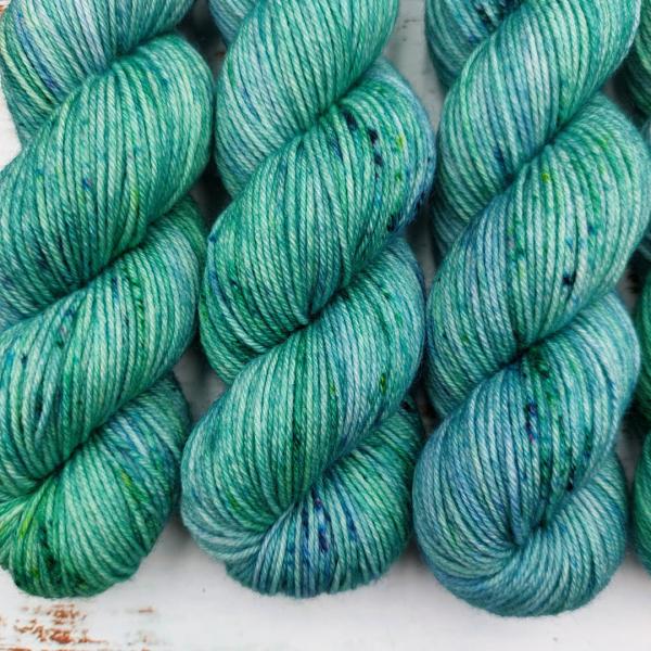 BFL DK Wassermann 100g Bild 3