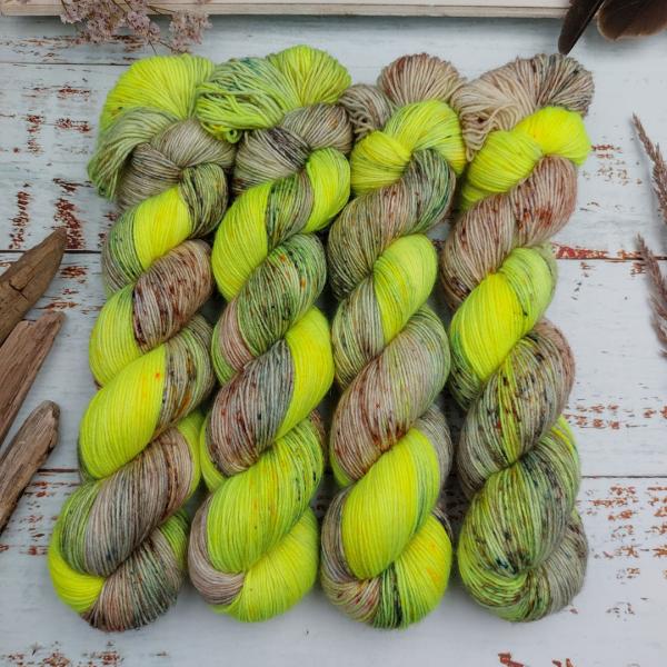 Sockenwolle Trekking Girlitz 100g (4-fädig)